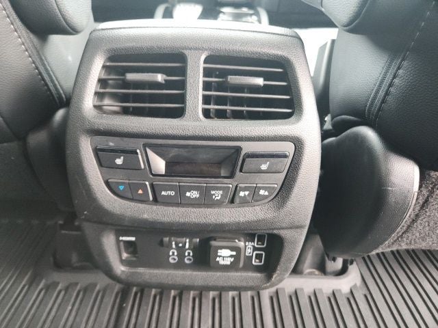 2021 Honda Pilot Touring 7 Passenger