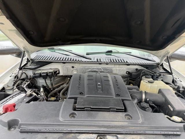 2012 Lincoln Navigator Base