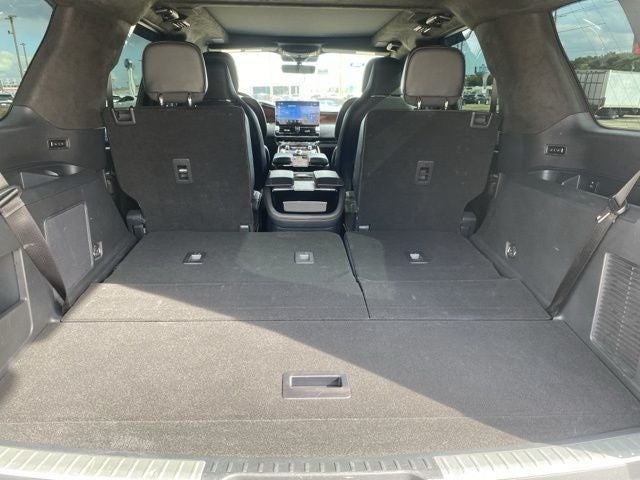 2023 Lincoln Navigator Black Label