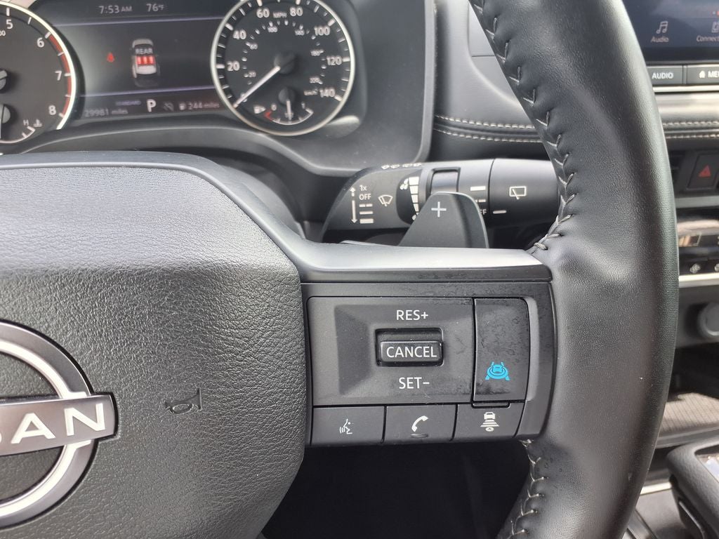 2025 Nissan Rogue SV