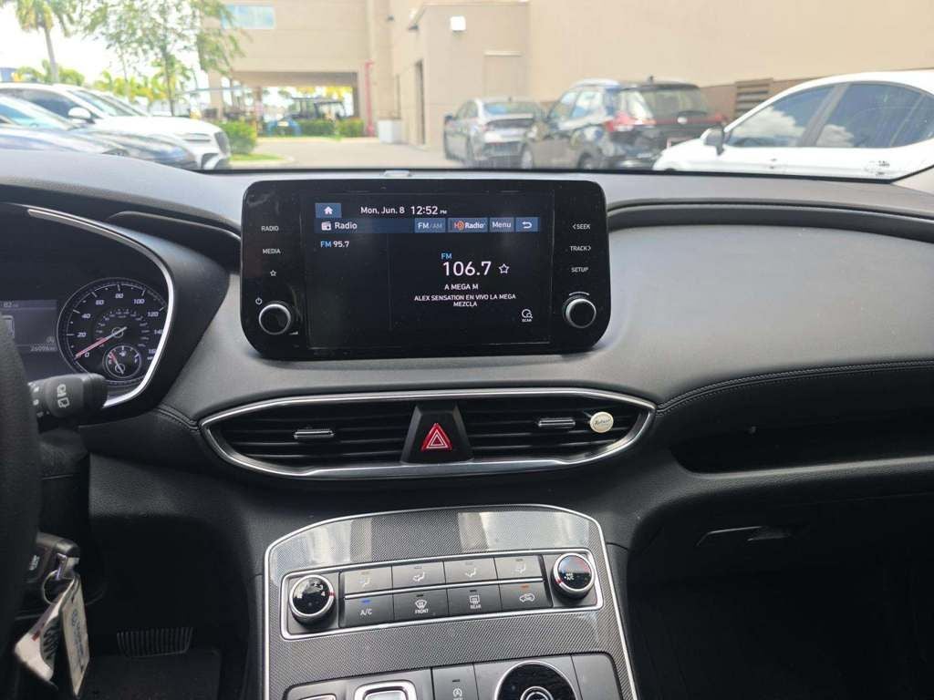 2023 Hyundai Santa Fe SE