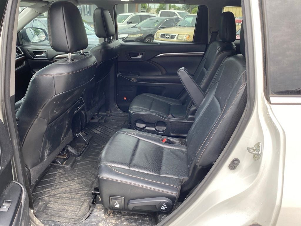 2016 Toyota Highlander Limited