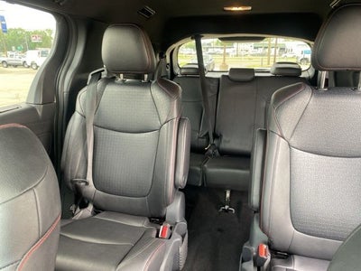 2025 Toyota Sienna XSE 7 Passenger
