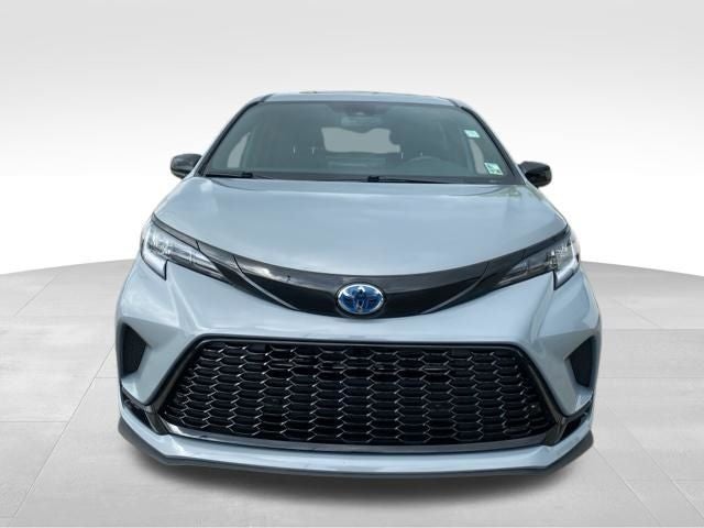 2025 Toyota Sienna XSE 7 Passenger