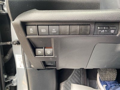 2025 Toyota Sienna XSE 7 Passenger