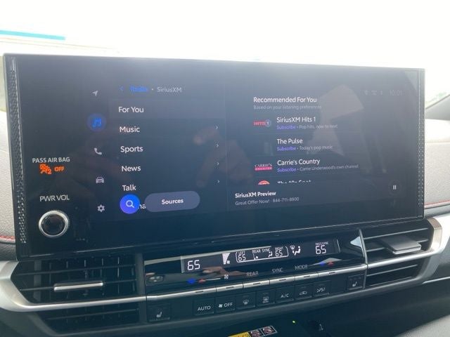 2025 Toyota Sienna XSE 7 Passenger