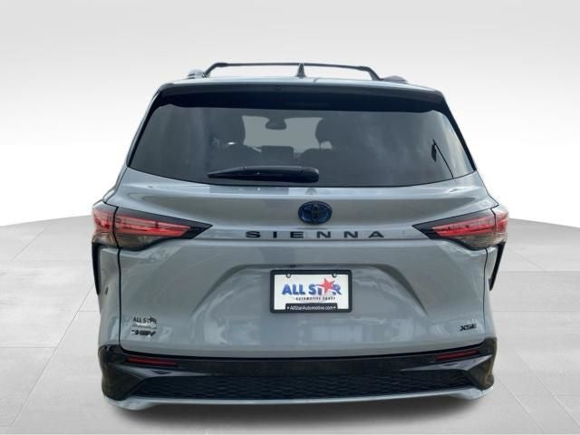 2025 Toyota Sienna XSE 7 Passenger