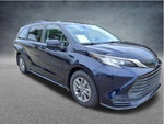 2022 Toyota Sienna LE 8 Passenger