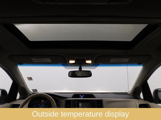 2014 Toyota Sienna XLE 7 Passenger
