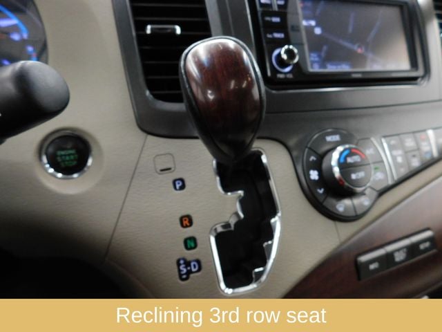 2014 Toyota Sienna XLE 7 Passenger