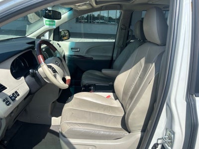 2011 Toyota Sienna Limited