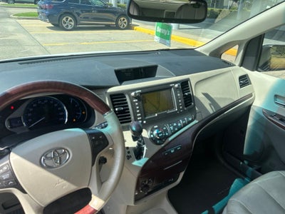 2011 Toyota Sienna Limited