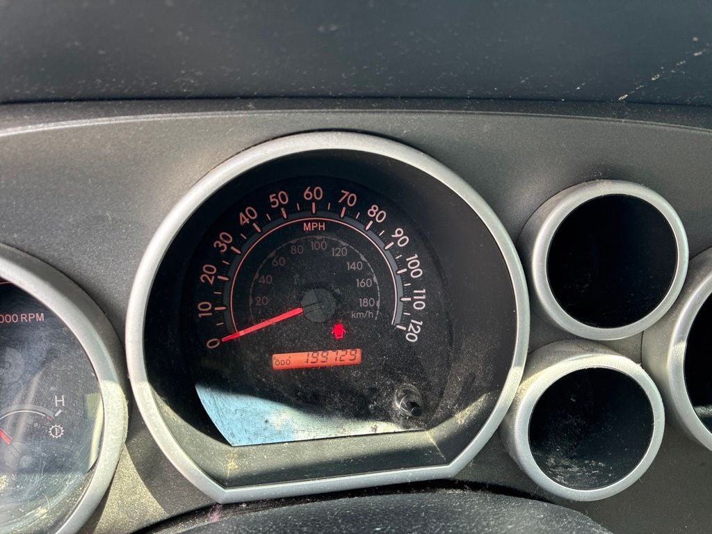 2017 Toyota Sequoia SR5 5.7L