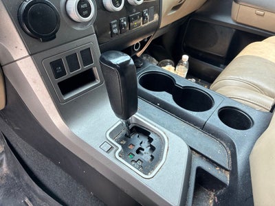 2017 Toyota Sequoia SR5 5.7L