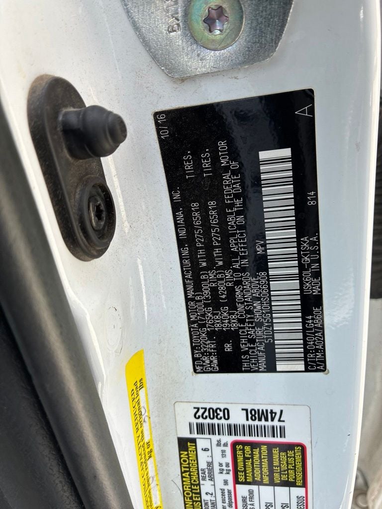 2017 Toyota Sequoia SR5 5.7L