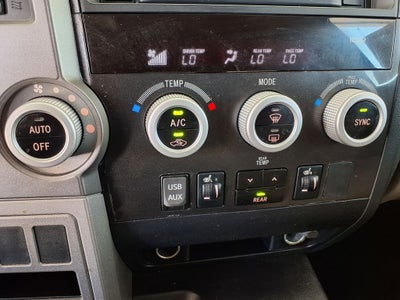 2017 Toyota Sequoia SR5 5.7L