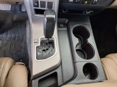 2017 Toyota Sequoia SR5 5.7L