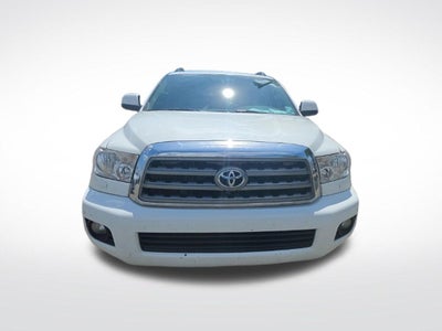 2017 Toyota Sequoia SR5 5.7L