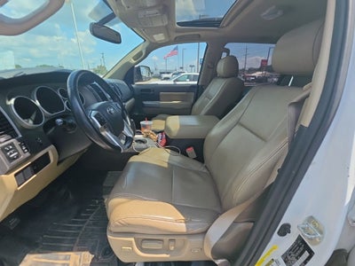 2017 Toyota Sequoia SR5 5.7L
