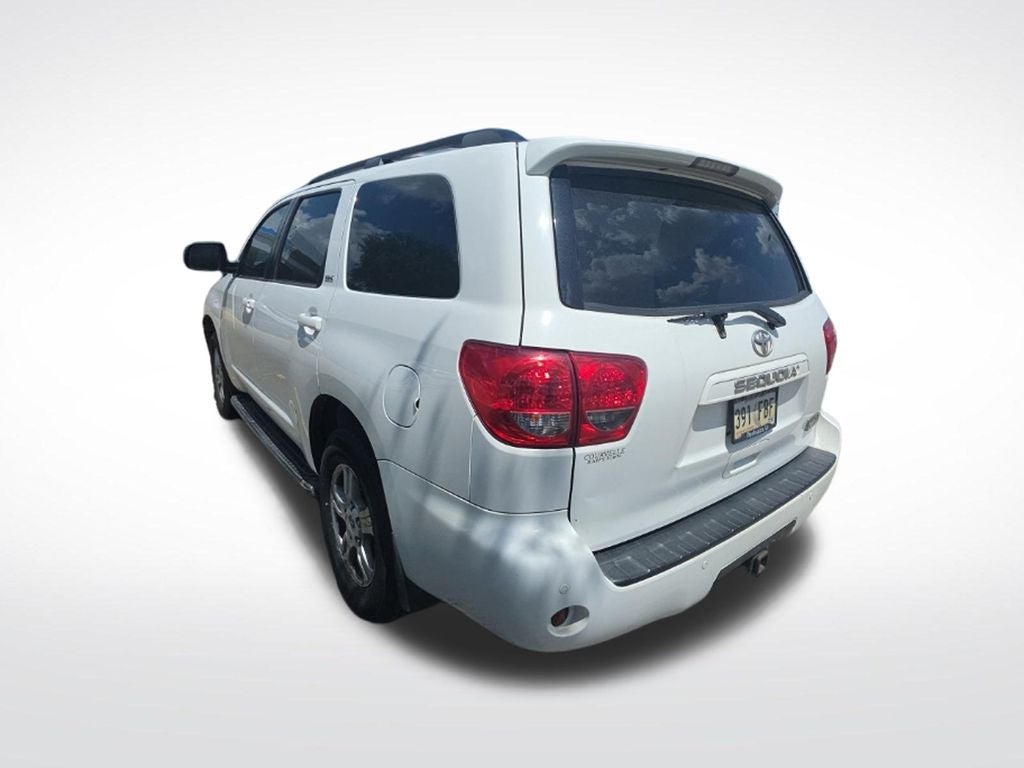 2017 Toyota Sequoia SR5 5.7L