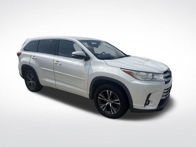 2017 Toyota Highlander LE Plus