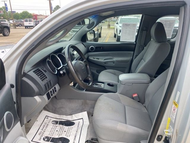 2009 Toyota Tacoma Base