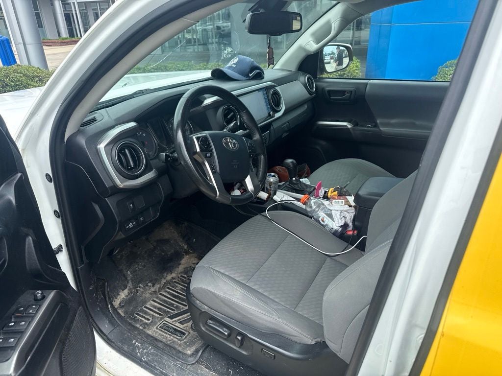 2020 Toyota Tacoma SR5 V6