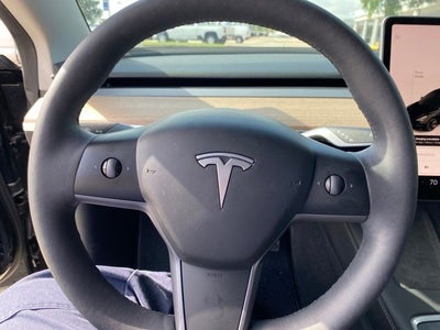 2023 Tesla Model 3 Base