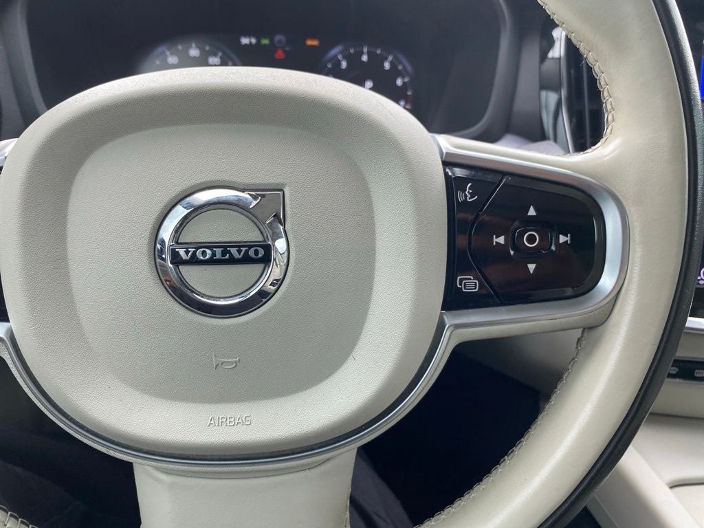 2020 Volvo S60 T5 Momentum