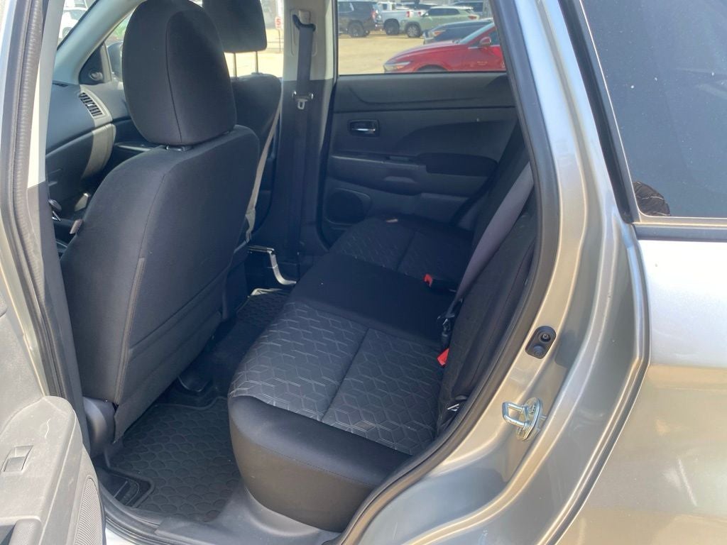 2024 Mitsubishi Outlander Sport 2.0 ES