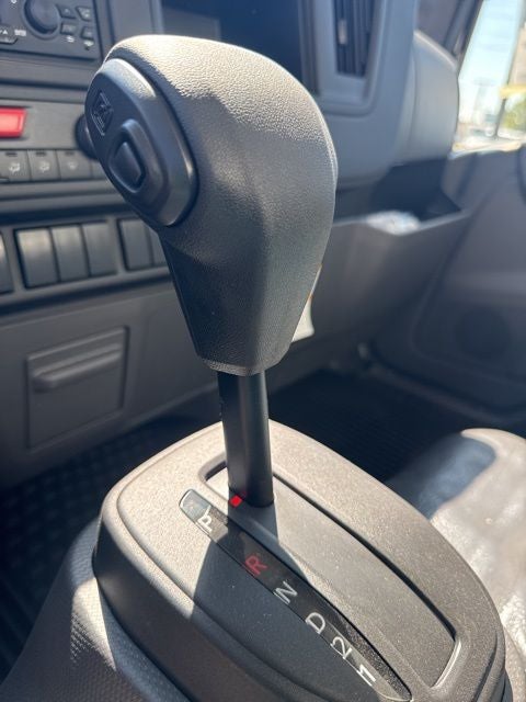 2025 Isuzu NPR N SERIES