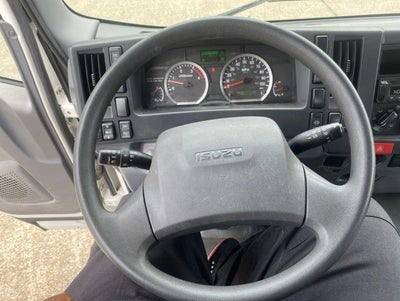 2019 Isuzu NPR 5.2L I4 F