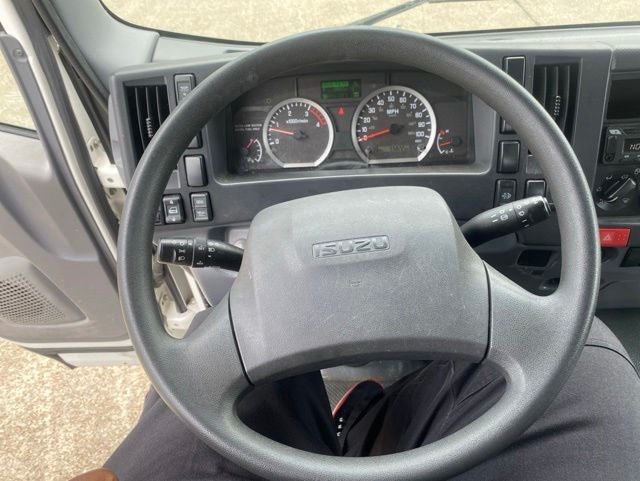 2019 Isuzu NPR 5.2L I4 F