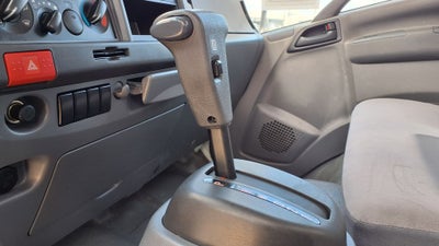 2019 Isuzu NPR 5.2L I4 F