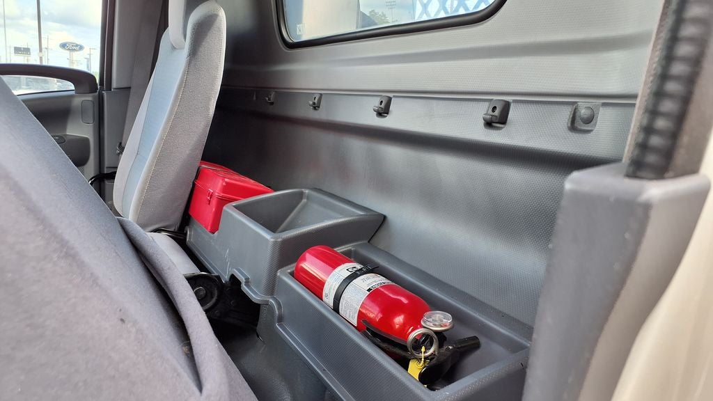 2019 Isuzu NPR 5.2L I4 F