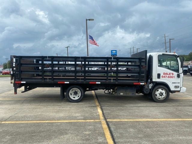 2019 Isuzu NPR 5.2L I4 F