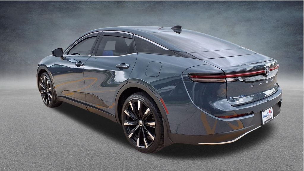 2026 Toyota Crown Platinum
