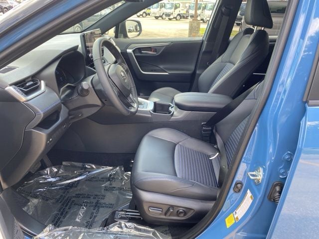 2025 Toyota RAV4 Hybrid XSE