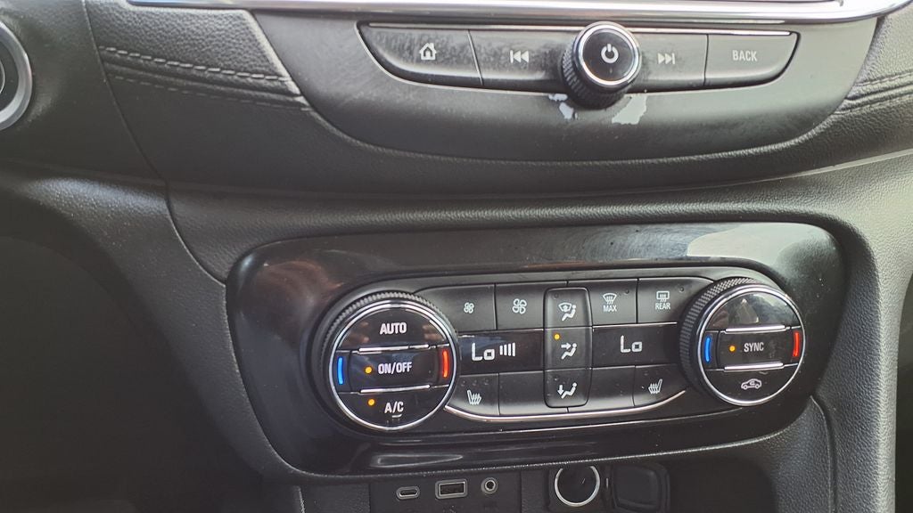 2023 Buick Encore GX Essence