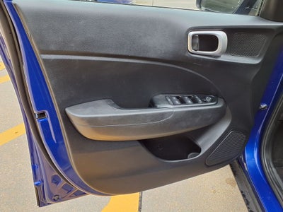 2020 Hyundai Venue SEL