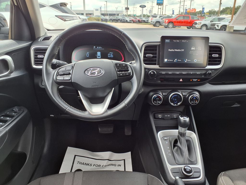 2025 Hyundai Venue SEL