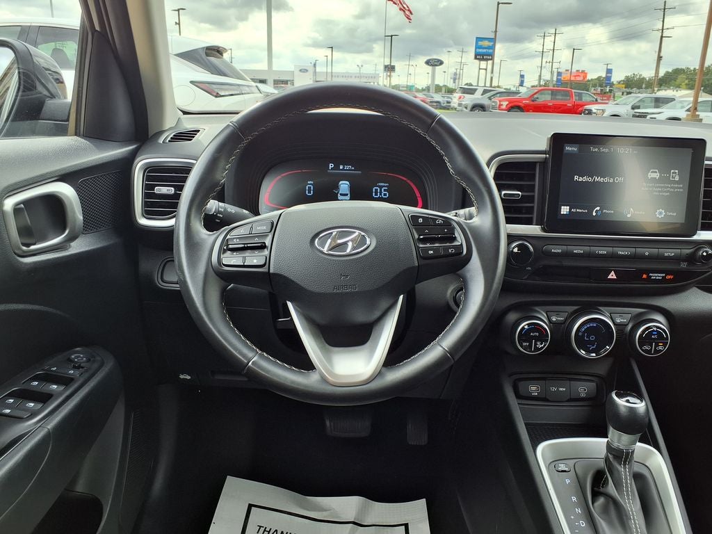 2025 Hyundai Venue SEL