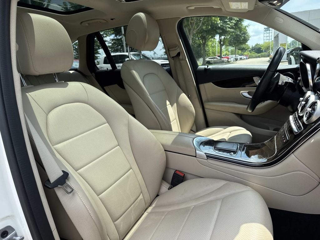 2022 Mercedes-Benz GLC GLC 300