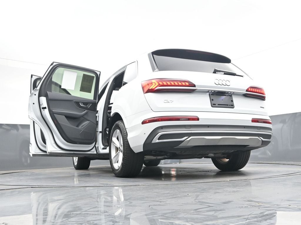 2023 Audi Q7 55 Premium quattro
