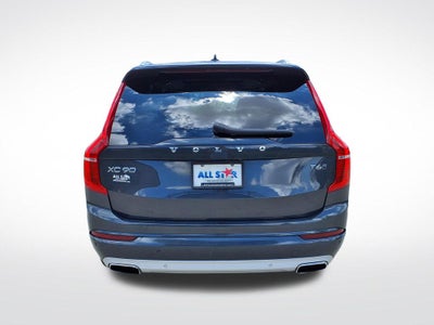 2021 Volvo XC90 T6 Momentum