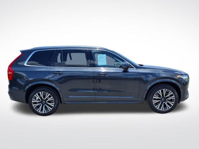 2021 Volvo XC90 T6 Momentum
