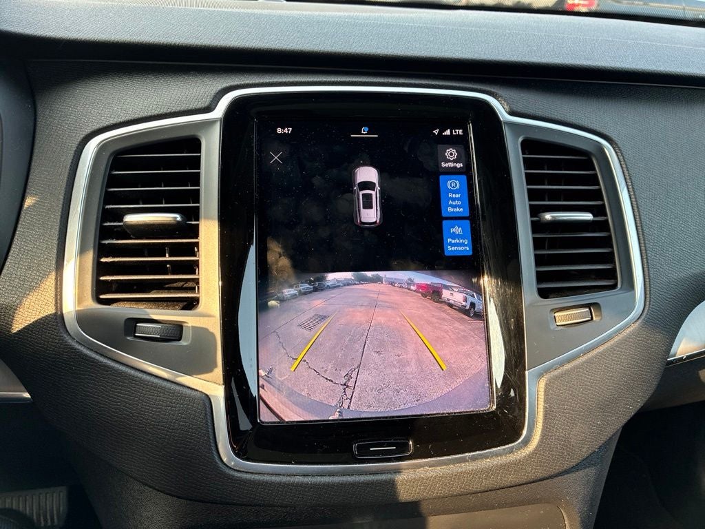 2023 Volvo XC90 B5 Core