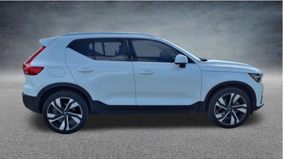 2023 Volvo XC40 Ultimate