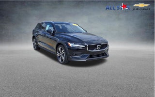 2025 Volvo V60 Cross Country B5 Plus