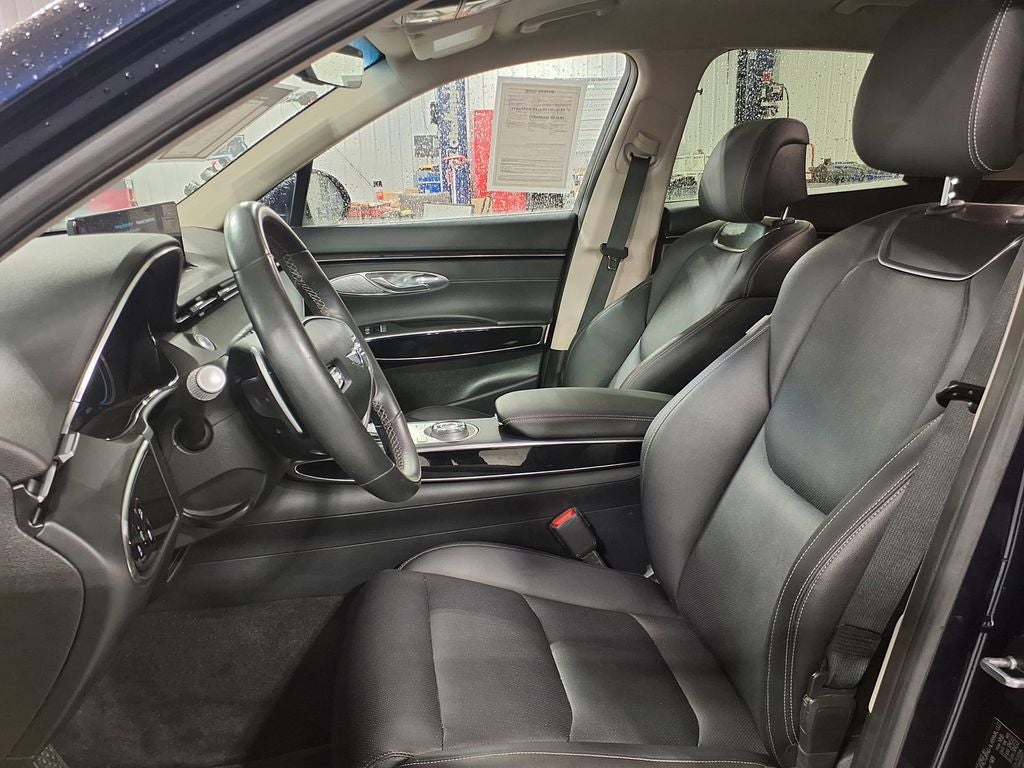 2025 Genesis GV70 2.5T